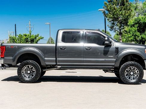 Used 2019 Ford F250 Lariat w/ Lariat Ultimate Package AWD/4WD image 5
