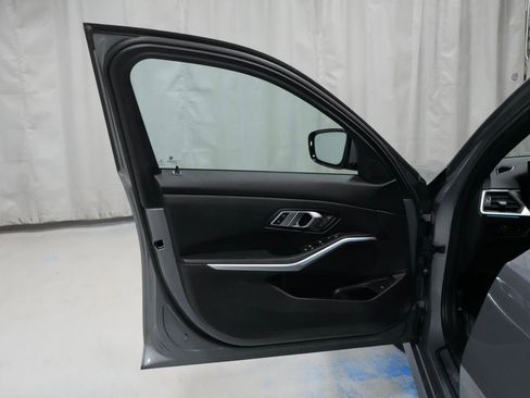 Used 2023 BMW 330i 330i w/ Driving Assistance Package image 28