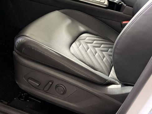 New 2026 Kia Sportage X-Line image 12