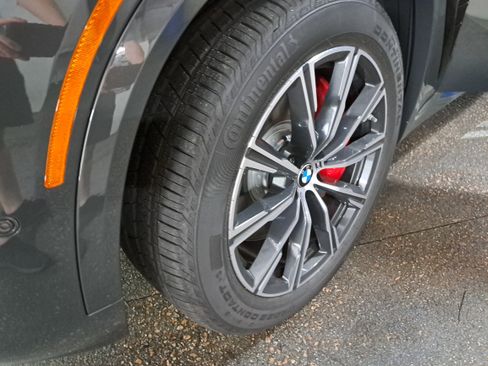 New 2026 BMW X5 xDrive50e w/ M Sport Package AWD/4WD image 35