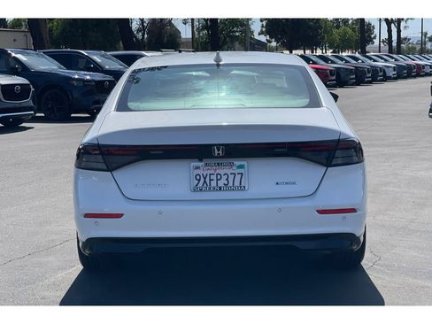 Certified 2025 Honda Accord EX-L image 4