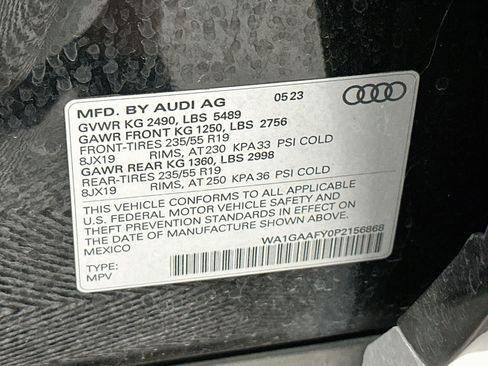 Used 2023 Audi Q5 2.0T Premium w/ Convenience Package AWD/4WD image 12