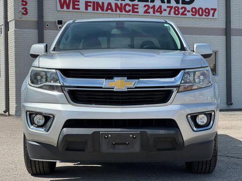 Used 2017 Chevrolet Colorado LT w/ LT Convenience Package RWD image 11