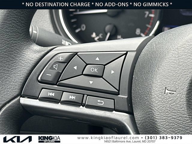 Used 2018 Nissan Rogue S FWD image 9