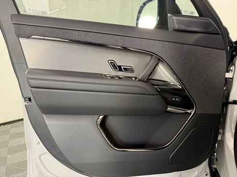 New 2026 Land Rover Range Rover Sport Dynamic SE AWD/4WD image 29