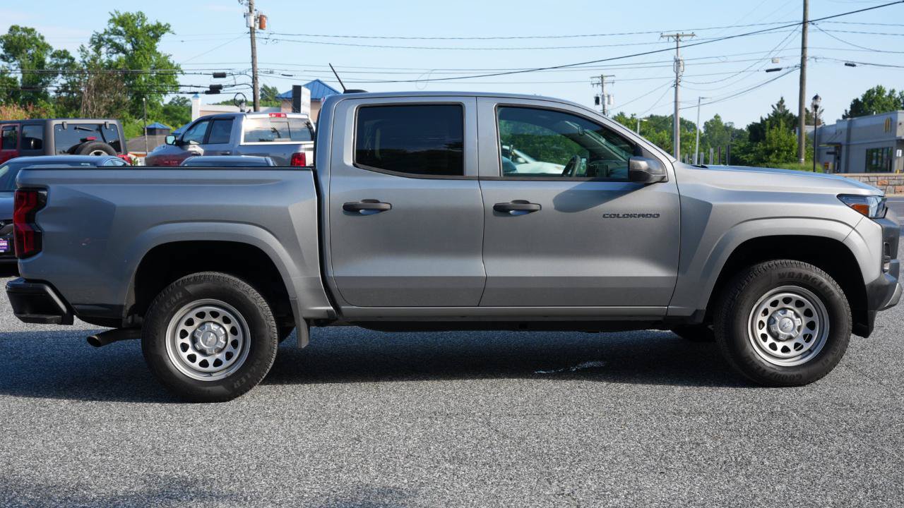 Used 2023 Chevrolet Colorado W/T w/ WT Convenience Package II RWD image 4