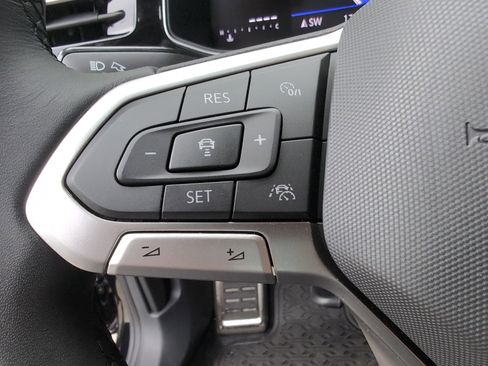 Used 2026 Volkswagen Jetta Sport FWD image 19