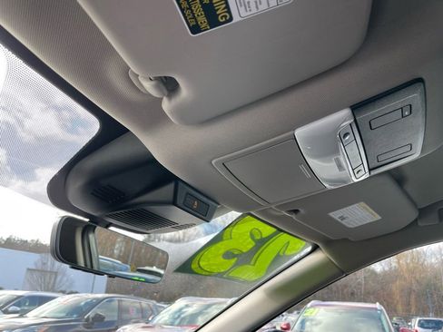 Certified 2023 Nissan Rogue SV AWD/4WD image 27