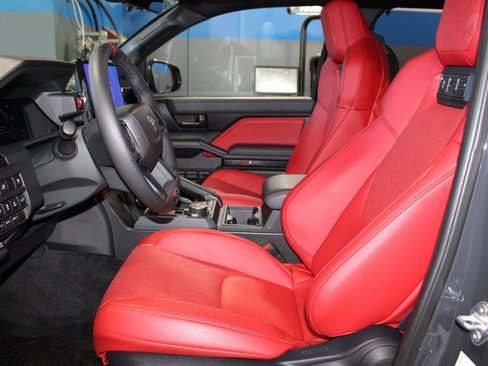 Used 2024 Toyota Tacoma TRD Pro image 14