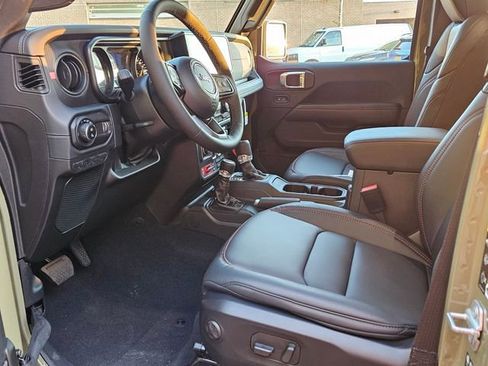 New 2026 Jeep Gladiator Rubicon image 8