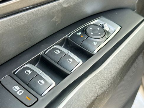 New 2026 Kia Sorento S image 8