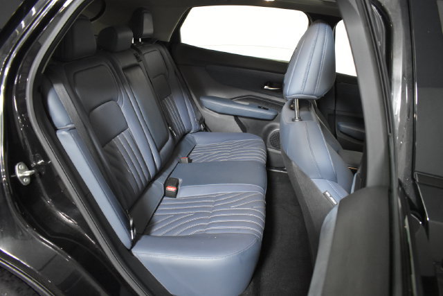 Certified 2024 Nissan Ariya AWD image 36