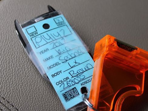 Used 2017 Kia Sedona LX w/ LX Essentials Premium Package image 34