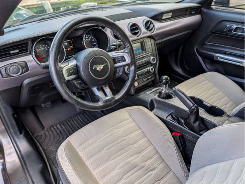 Used 2016 Ford Mustang GT RWD image 15