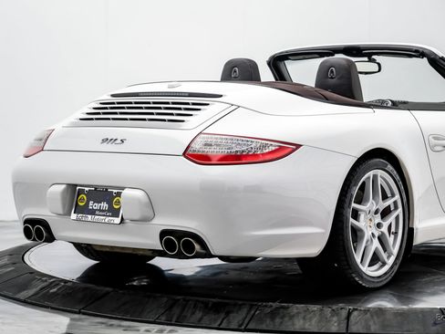 Used 2011 Porsche 911 Carrera S RWD image 23