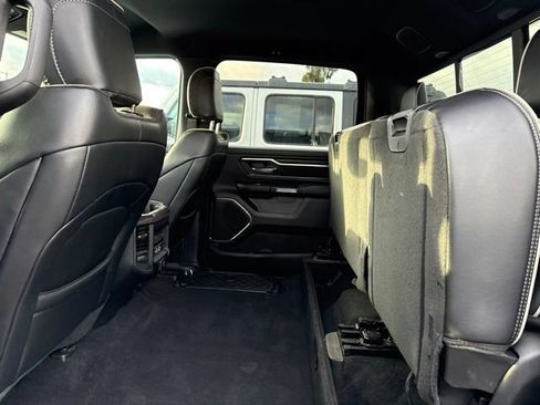Used 2025 RAM 1500 Laramie AWD/4WD image 11