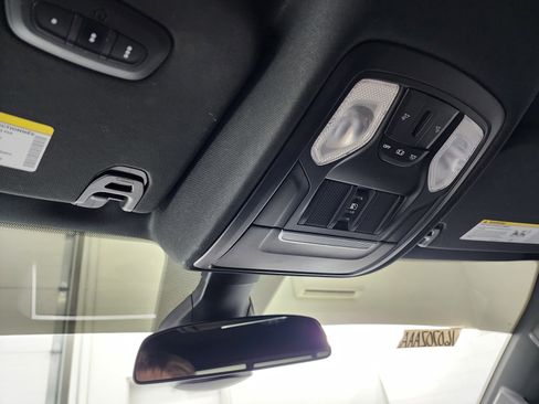 Used 2019 RAM 1500 Big Horn image 12
