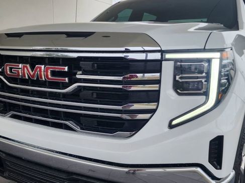 Used 2023 GMC Sierra 1500 SLT w/ SLT Premium Package image 2