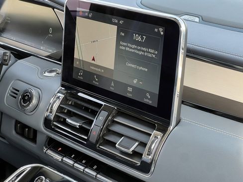 Used 2018 Lincoln Navigator Black Label w/ Cargo Package image 43