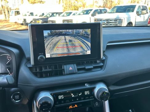 Used 2024 Toyota RAV4 XLE image 18
