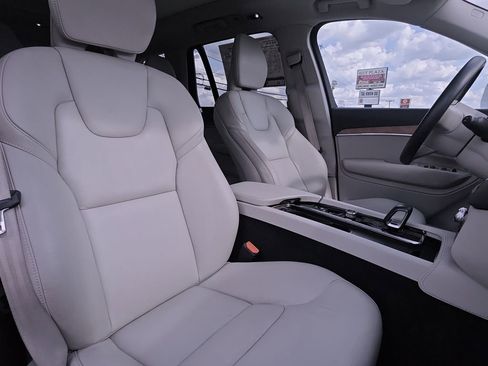 Used 2022 Volvo XC90 T8 Inscription Expression AWD/4WD image 12