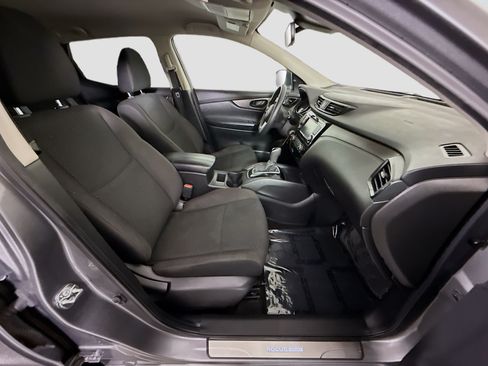 Used 2020 Nissan Rogue Sport S w/ Appearance Package FWD image 28