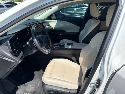 Used 2024 Lexus RX 350 AWD w/ Convenience Package image 51