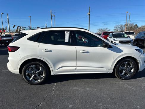 Certified 2023 Ford Escape ST-Line w/ Tech Pack #1 image 8
