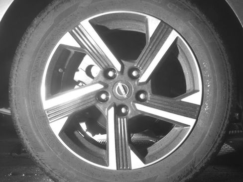 Used 2025 Nissan Sentra SV image 15