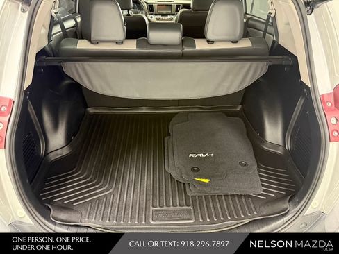 Used 2014 Toyota RAV4 Limited w/ Technology Package FWD image 40