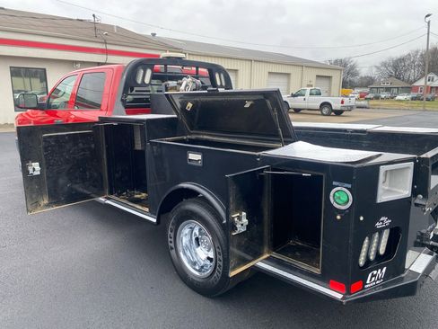 Used 2022 RAM 3500 Tradesman w/ Chrome Appearance Group image 11