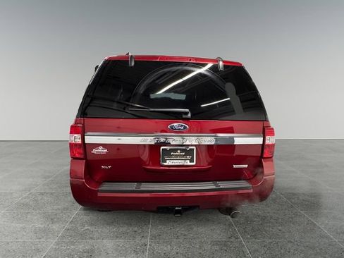Used 2016 Ford Expedition XLT w/ Equipment Group 202A AWD/4WD image 23