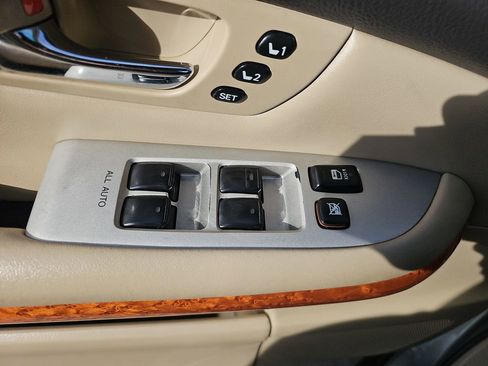 Used 2007 Lexus RX 400h 2WD image 27