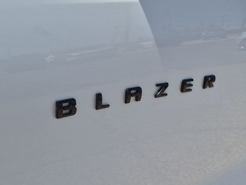 Used 2019 Chevrolet Blazer RS FWD image 12