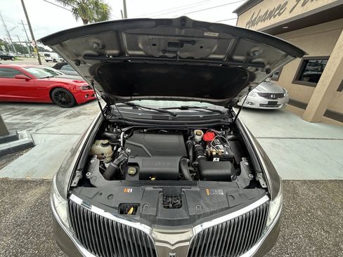 Used 2016 Lincoln MKT AWD w/ Equipment Group 201A image 8