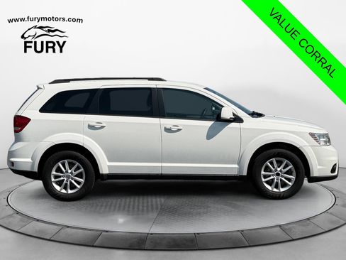 Used 2015 Dodge Journey SXT w/ Flexible Seating Group AWD/4WD image 2