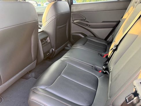 New 2026 Jeep Cherokee Limited AWD/4WD image 21