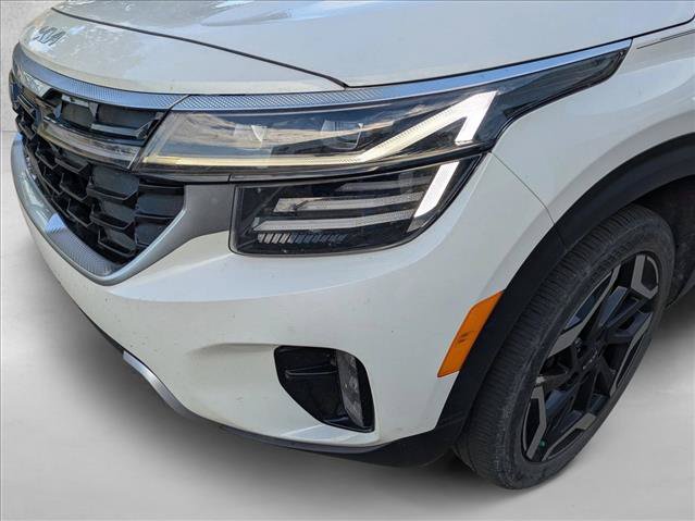 Used 2024 Kia Seltos SX w/ SX Sunroof Package AWD/4WD image 9