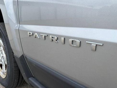Used 2016 Jeep Patriot Sport w/ Power Value Group AWD/4WD image 9