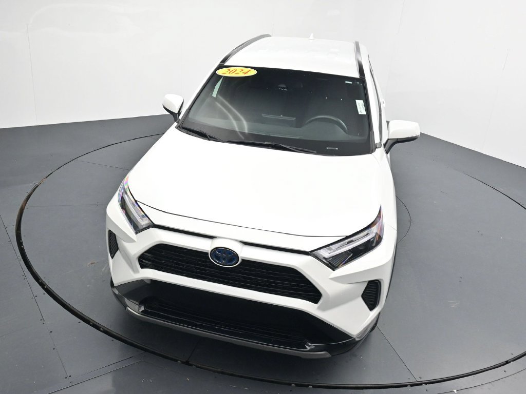 Used 2024 Toyota RAV4 SE AWD/4WD image 25