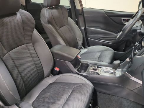 Used 2020 Subaru Forester Premium AWD/4WD image 10
