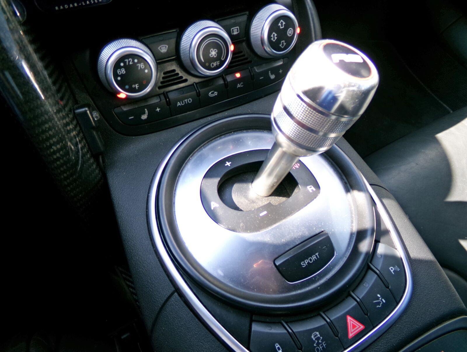 Used 2011 Audi R8 V10 AWD/4WD image 11