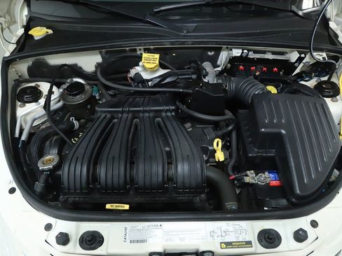 Used 2007 Chrysler PT Cruiser image 40