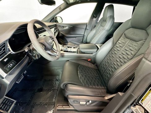 Used 2024 Audi RS Q8 image 19
