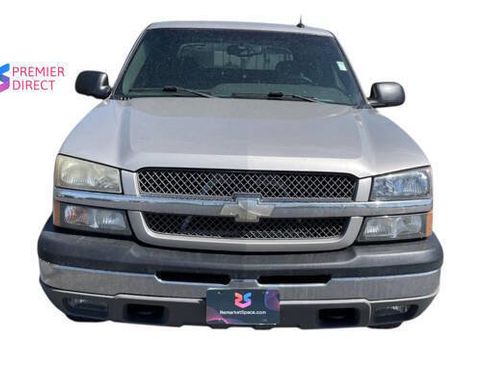 Used 2004 Chevrolet Avalanche Z71 w/ Preferred Equipment Group AWD/4WD image 9