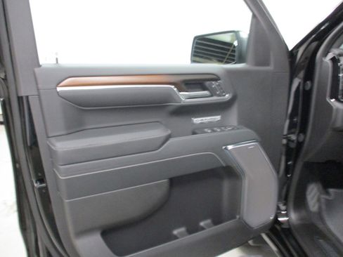 New 2026 GMC Sierra 1500 Denali w/ Denali Reserve Package image 18