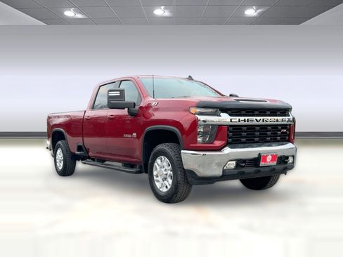Used 2022 Chevrolet Silverado 2500 LT w/ Convenience Package image 7