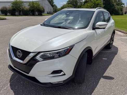 Used 2021 Nissan Rogue Sport SL w/ Premium Package AWD/4WD image 9
