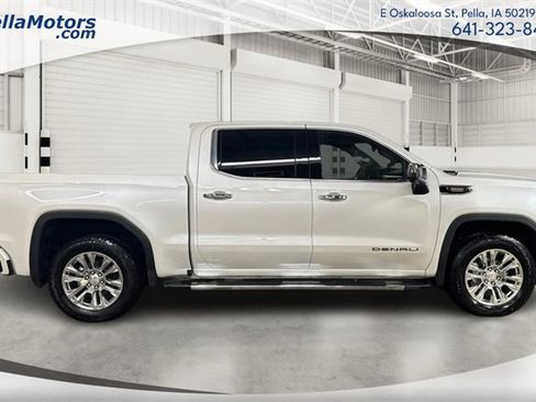 Used 2024 GMC Sierra 2500 SLE w/ SLE Convenience Package image 2