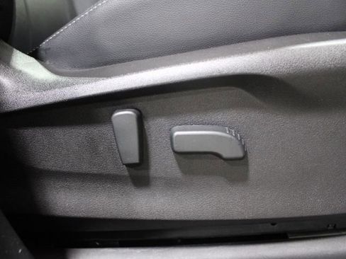 Used 2022 Subaru Ascent Limited w/ Technology Package image 29